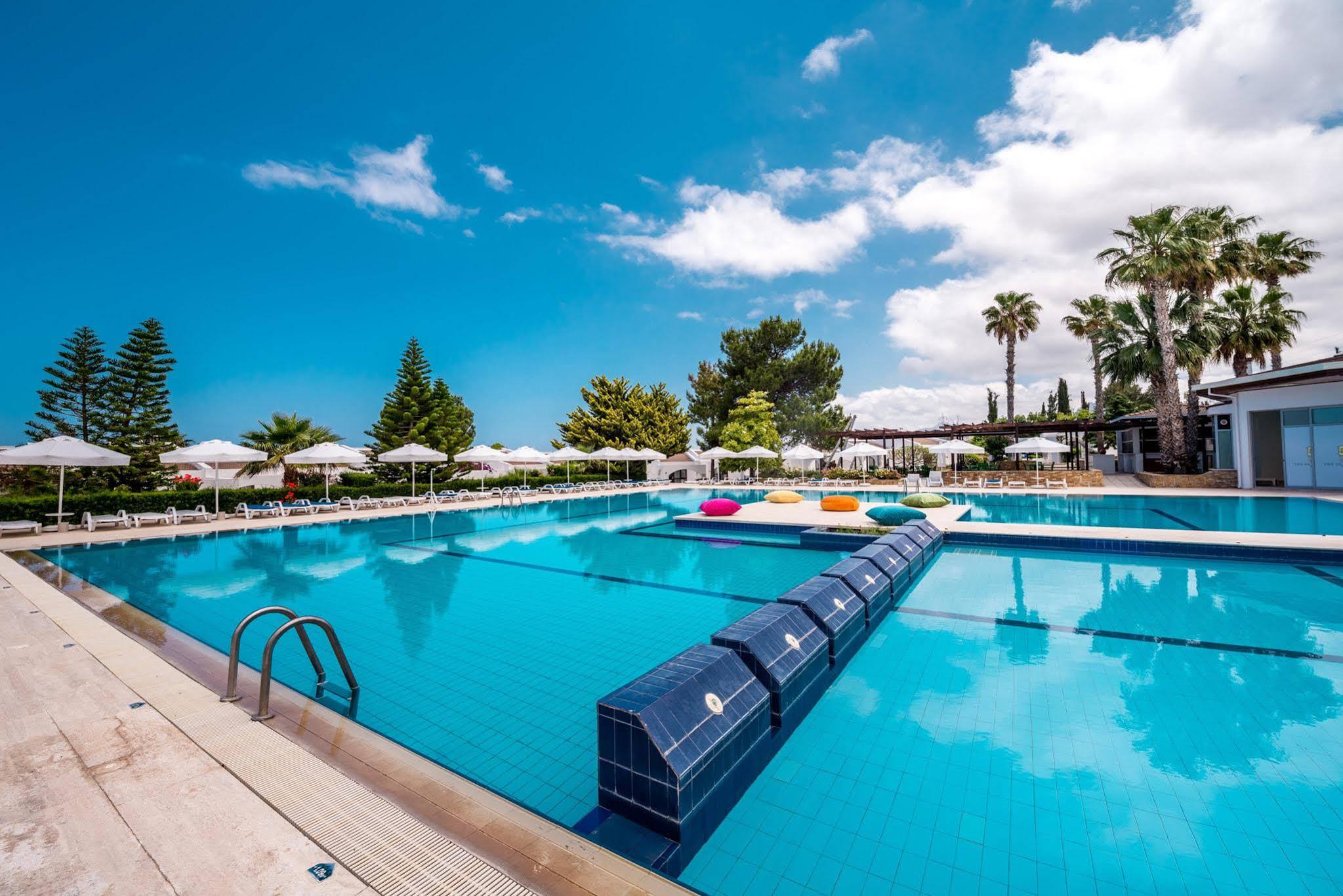 The Olive Tree Hotel Agios Epiktitos Eksteriør bilde